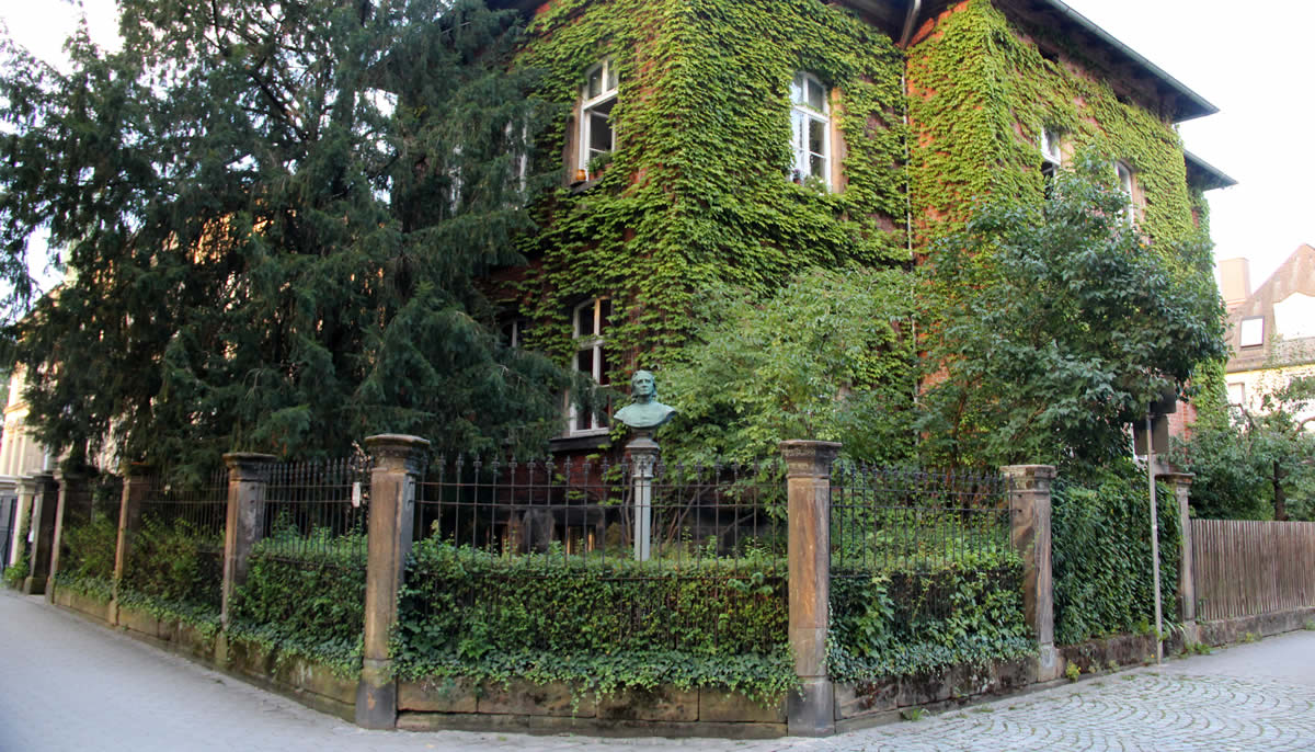 Fachada del Museo Franz Liszt, junto a Wahnfried. © Bayreuth.es